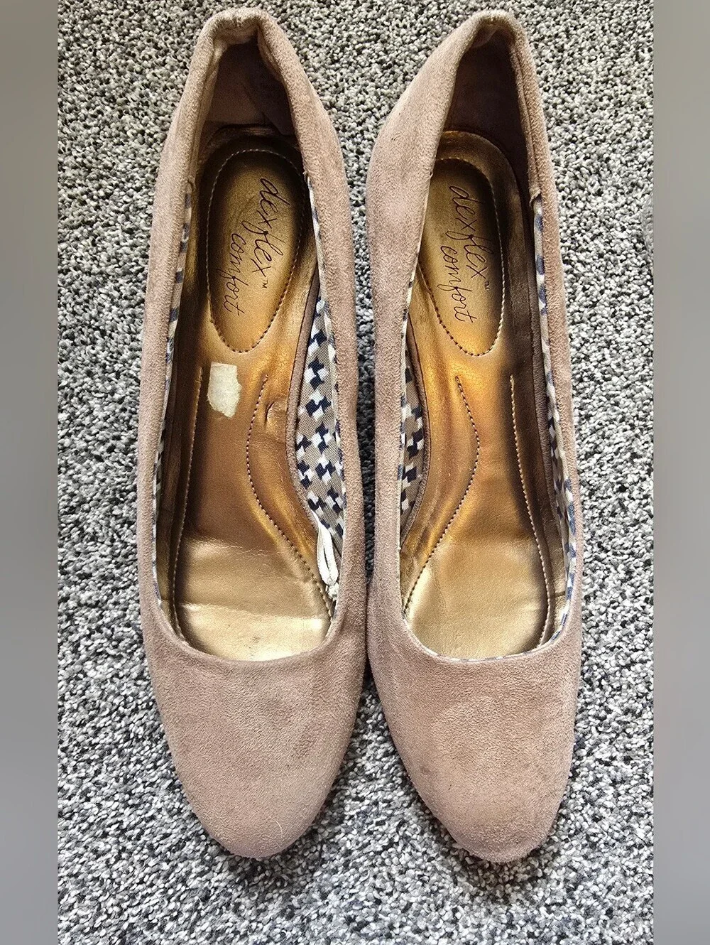 Dexflex Comfort Faux-Suede Closed-Toe Wedge Pumps Womens Size 9